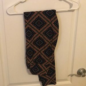Lularoe OS Aztec print leggings